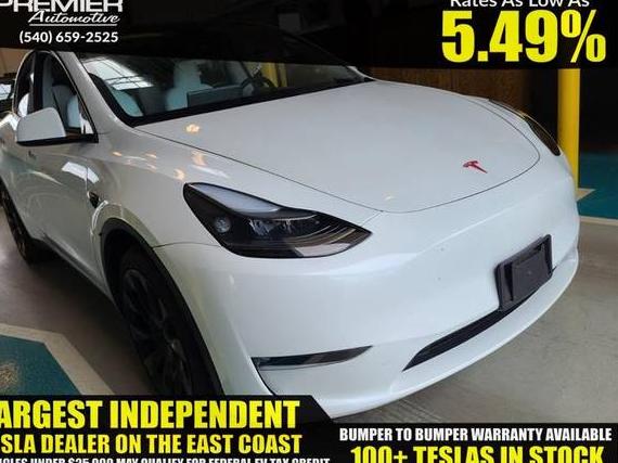 TESLA MODEL Y 2023 7SAYGDEE1PF690821 image